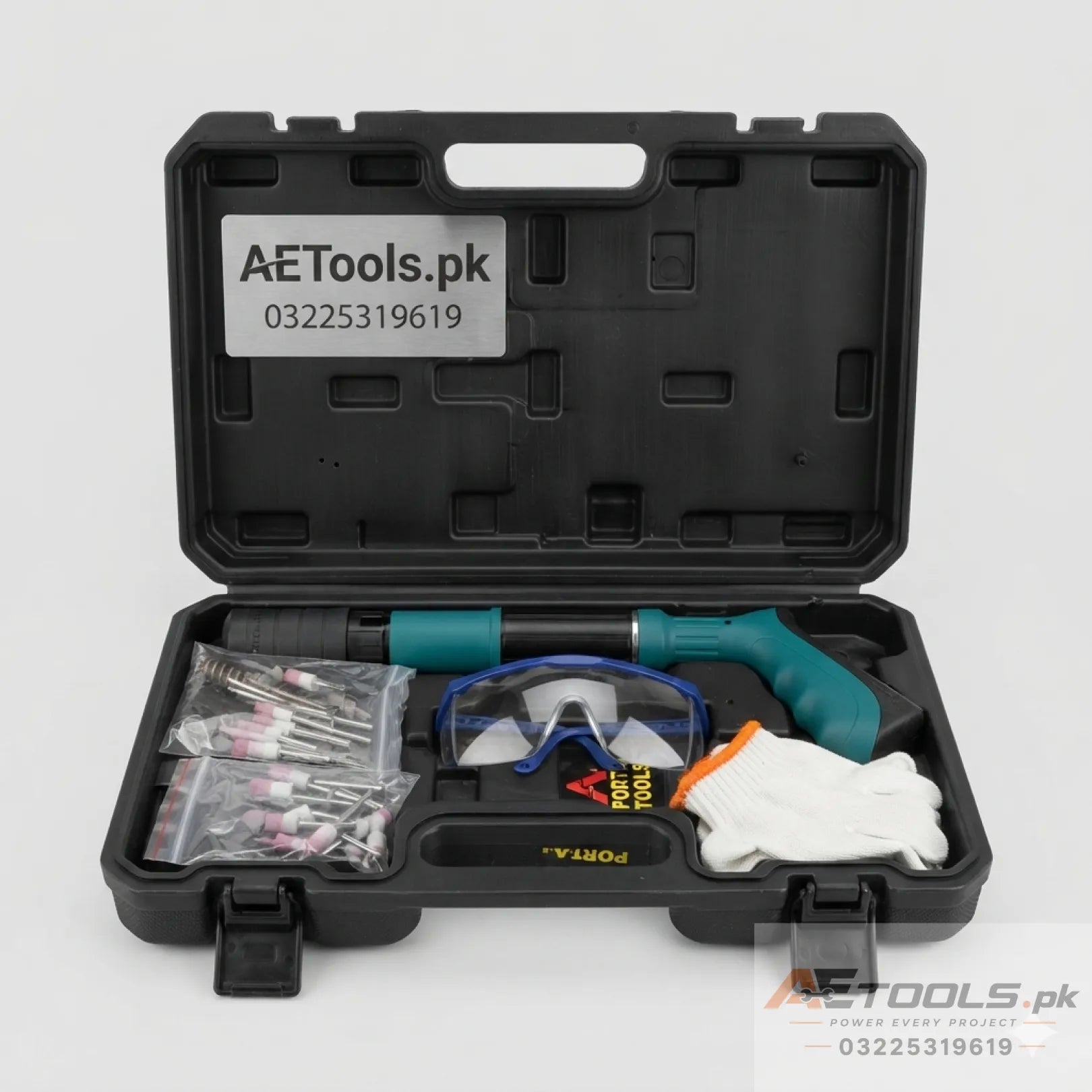 Manual steel nail gun tool with adjustable speed and nails for wall fastening - AE Tools